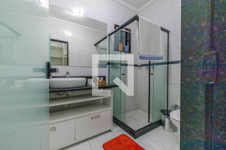 Casa à venda com 500m², 4 quartos e 3 vagasBanheiro da Suíte 1