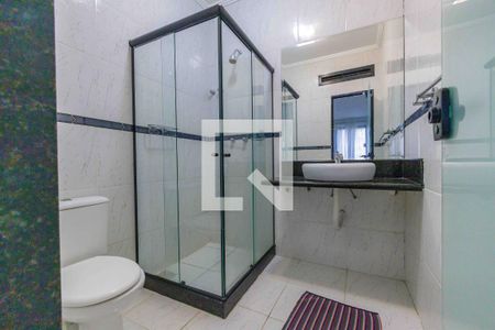 Casa à venda com 500m², 4 quartos e 3 vagasBanheiro da Suíte 2