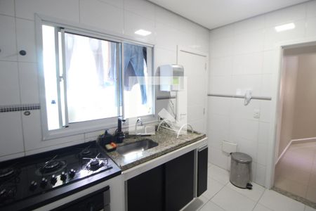 Casa de condomínio à venda com 170m², 3 quartos e 2 vagasCozinha