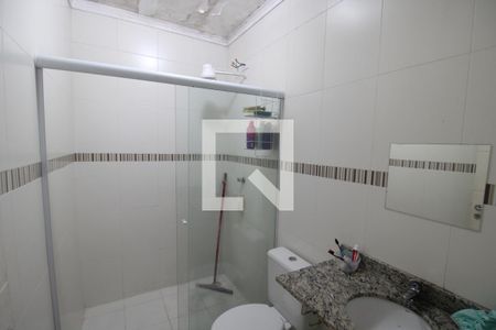 Casa de condomínio à venda com 170m², 3 quartos e 2 vagasBanheiro