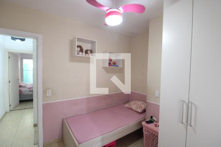 Casa de condomínio à venda com 170m², 3 quartos e 2 vagasQuarto 3