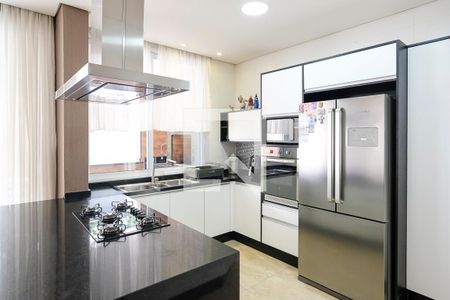 Casa de condomínio à venda com 420m², 3 quartos e 4 vagasCozinha