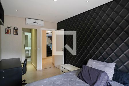 Casa de condomínio à venda com 420m², 3 quartos e 4 vagasSuíte 2