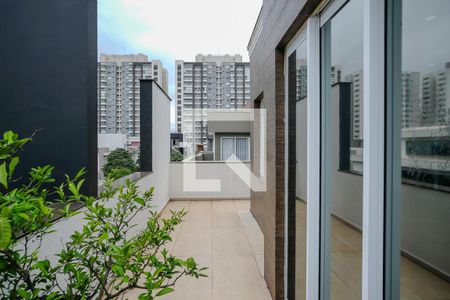 Casa de condomínio à venda com 420m², 3 quartos e 4 vagasVaranda