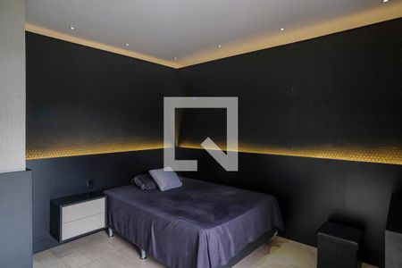 Casa de condomínio à venda com 420m², 3 quartos e 4 vagasSuíte 3