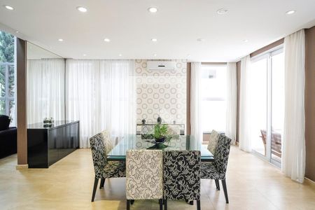 Casa de condomínio à venda com 420m², 3 quartos e 4 vagasCozinha