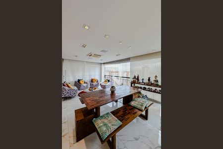 Apartamento à venda com 170m², 3 quartos e 3 vagasVaranda da Sala