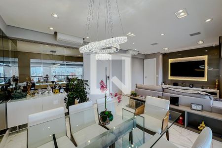 Apartamento à venda com 170m², 3 quartos e 3 vagasSala