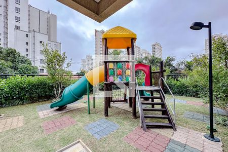 Apartamento à venda com 170m², 3 quartos e 3 vagasÁrea comum - Playground