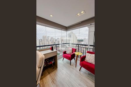 Apartamento à venda com 170m², 3 quartos e 3 vagasVaranda da Suíte