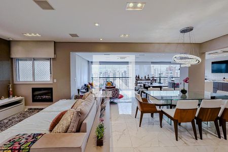 Apartamento à venda com 170m², 3 quartos e 3 vagasSala