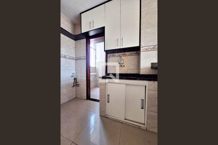 Apartamento à venda com 55m², 1 quarto e 2 vagas Apartamento à venda com 55m², 1 quarto e 2 vagasCozinha