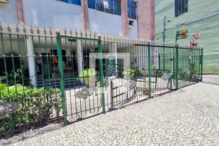 Apartamento à venda com 55m², 1 quarto e 2 vagas Apartamento à venda com 55m², 1 quarto e 2 vagasFachada