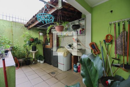 Casa à venda com 113m², 3 quartos e 3 vagasÁrea de serviço e de lazer