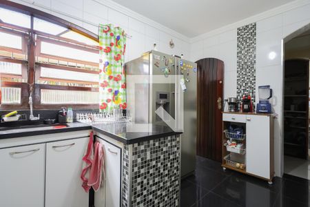 Casa à venda com 113m², 3 quartos e 3 vagasCozinha