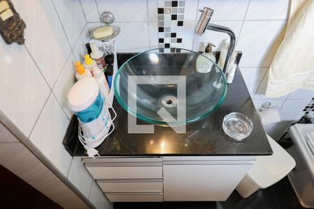 Casa à venda com 113m², 3 quartos e 3 vagasBanheiro da Suíte