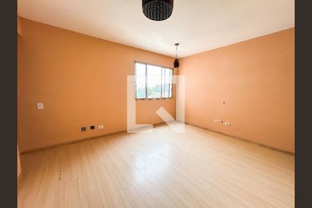 Sala de apartamento para alugar com 3 quartos, 68m² em Jardim Ubirajara, São Paulo