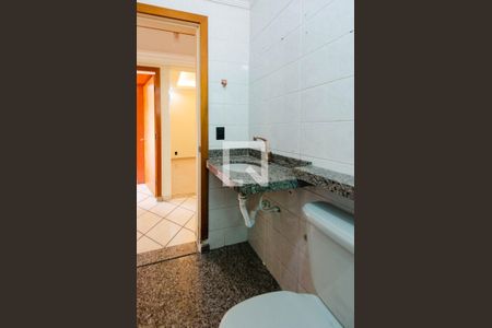 Apartamento para alugar com 70m², 3 quartos e 1 vaga Apartamento para alugar com 70m², 3 quartos e 1 vagaBanheiro
