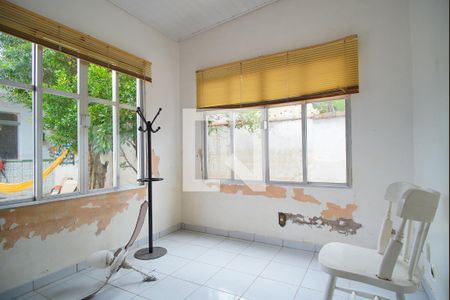 Casa à venda com 152m², 5 quartos e 3 vagasQuarto 4