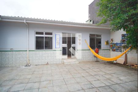 Casa à venda com 152m², 5 quartos e 3 vagasÁrea de Serviço e Churrasqueira