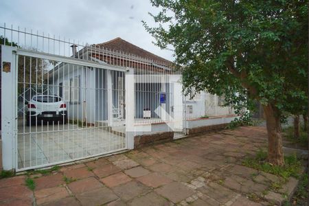 Casa à venda com 152m², 5 quartos e 3 vagasFachada