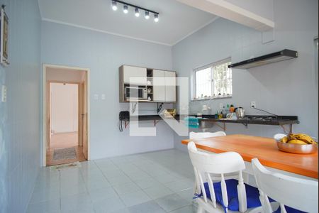 Casa à venda com 152m², 5 quartos e 3 vagasCozinha