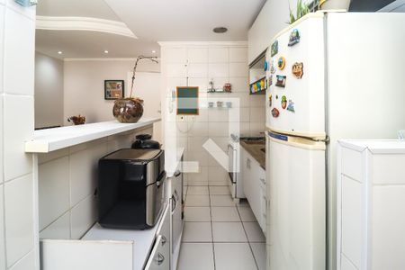 Apartamento à venda com 54m², 2 quartos e 1 vaga Apartamento à venda com 54m², 2 quartos e 1 vagaCozinha