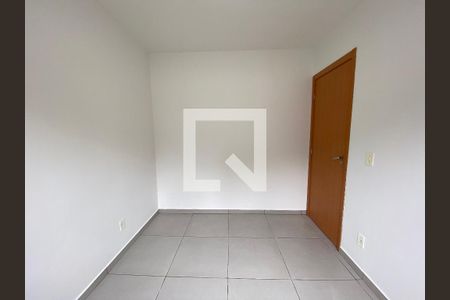 Quarto 2 de apartamento à venda com 2 quartos, 40m² em Rondônia, Novo Hamburgo