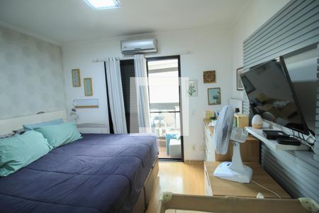 Apartamento à venda com 123m², 3 quartos e 3 vagas Apartamento à venda com 123m², 3 quartos e 3 vagasQuarto