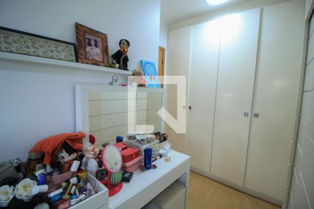 Apartamento à venda com 123m², 3 quartos e 3 vagas Apartamento à venda com 123m², 3 quartos e 3 vagasQuarto 2