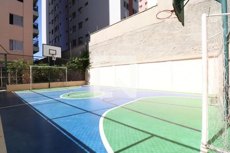 Apartamento para alugar com 5m², 2 quartos e 1 vagaQuadra