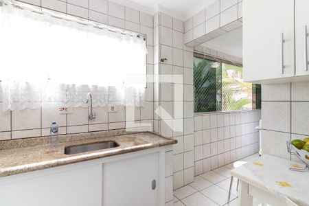 Apartamento à venda com 67m², 2 quartos e 1 vagaCozinha