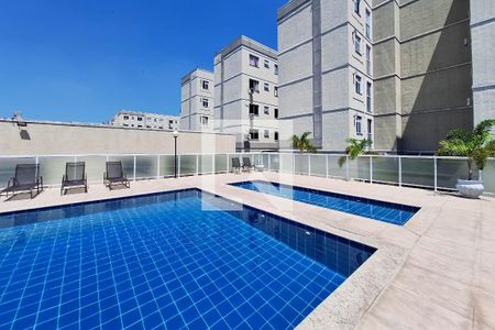 Apartamento para alugar com 40m², 2 quartos e 1 vaga Apartamento para alugar com 40m², 2 quartos e 1 vagaÁrea comum - Piscina