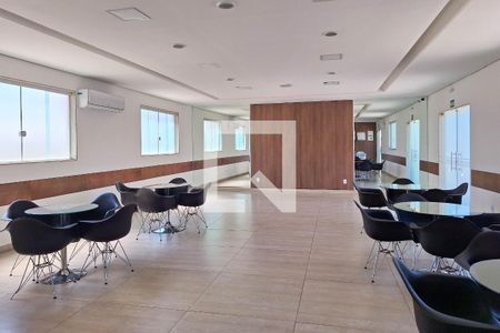 Apartamento para alugar com 40m², 2 quartos e 1 vaga Apartamento para alugar com 40m², 2 quartos e 1 vagaÁrea comum - Salão de festas