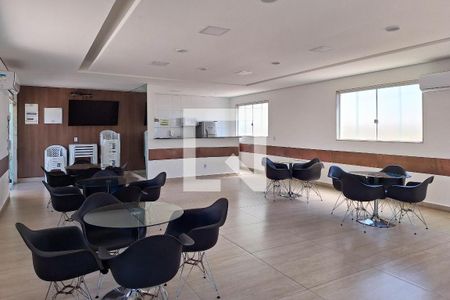 Apartamento para alugar com 40m², 2 quartos e 1 vaga Apartamento para alugar com 40m², 2 quartos e 1 vagaÁrea comum - Salão de festas