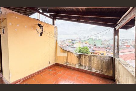 Casa para alugar com 280m², 3 quartos e 4 vagasCobertura - Area de Serviço