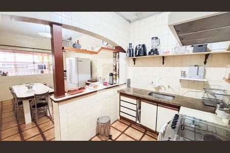 Casa para alugar com 280m², 3 quartos e 4 vagasCozinha