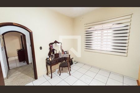 Casa para alugar com 280m², 3 quartos e 4 vagasQuarto 2