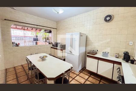 Casa para alugar com 280m², 3 quartos e 4 vagasCozinha