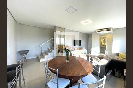 Sala de casa à venda com 3 quartos, 183m² em Cristo Rei, São Leopoldo