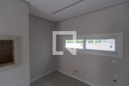 Casa à venda com 180m², 3 quartos e 2 vagas Casa à venda com 180m², 3 quartos e 2 vagasCozinha e Área de Serviço