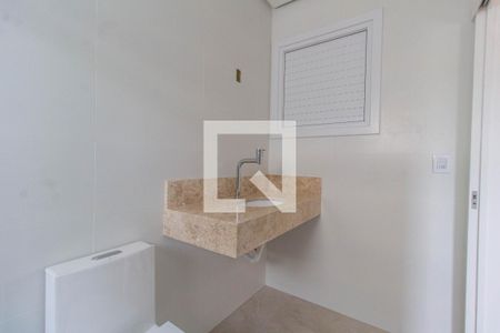 Casa à venda com 180m², 3 quartos e 2 vagas Casa à venda com 180m², 3 quartos e 2 vagasBanheiro da Suíte 1