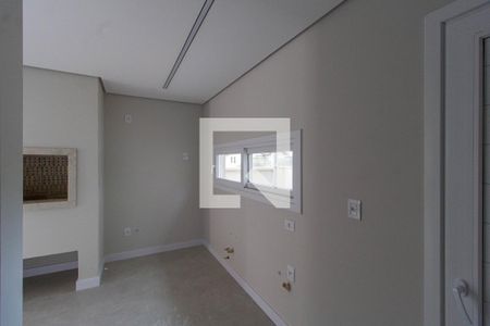 Casa à venda com 180m², 3 quartos e 2 vagas Casa à venda com 180m², 3 quartos e 2 vagasCozinha e Área de Serviço