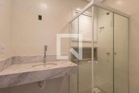 Casa à venda com 180m², 3 quartos e 2 vagas Casa à venda com 180m², 3 quartos e 2 vagasBanheiro 3