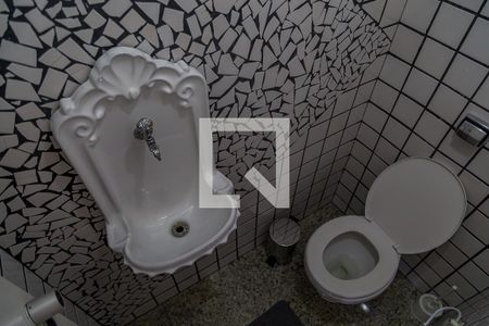 Apartamento à venda com 70m², 2 quartos e 1 vagaLavabo - Detalhe