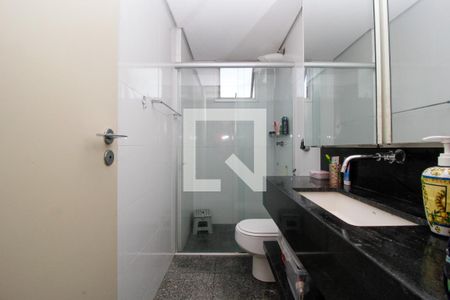 Apartamento para alugar com 194m², 3 quartos e 2 vagas Apartamento para alugar com 194m², 3 quartos e 2 vagasBanheiro