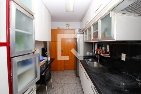 Cozinha de apartamento para alugar com 3 quartos, 194m² em São Pedro, Belo Horizonte