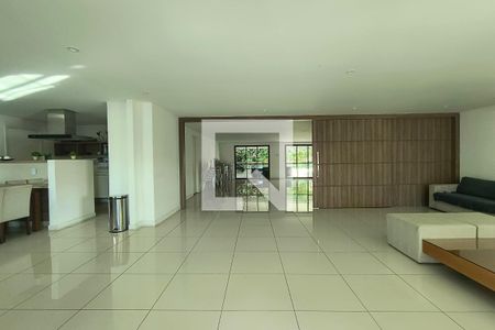 Apartamento à venda com 168m², 3 quartos e 2 vagasÁrea comum - Salão de festas