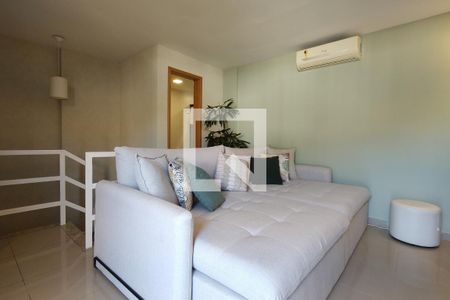 Apartamento à venda com 168m², 3 quartos e 2 vagasCobertura - Sala