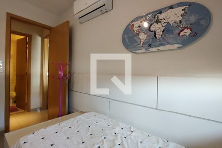 Apartamento à venda com 168m², 3 quartos e 2 vagasQuarto 2 - Armários